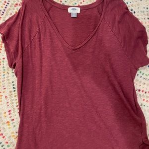 size xs maroon tshirt
